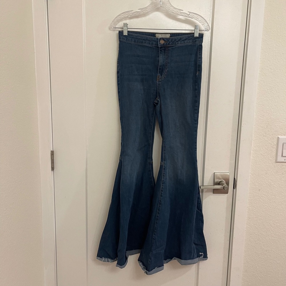 Free People Flare Jeans Boho Hippie Retro 70s Style 27R Western